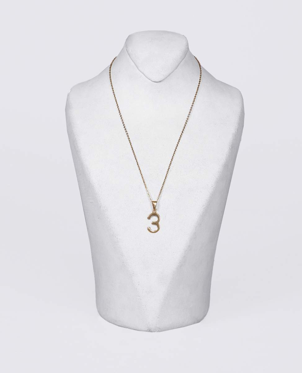 گردنبند عدد 3