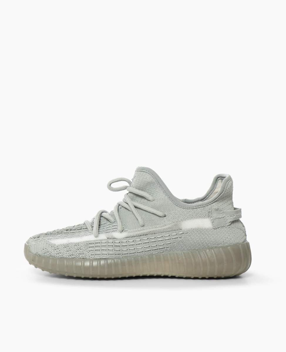 کتانی Adidas Yeezy Boost 350
